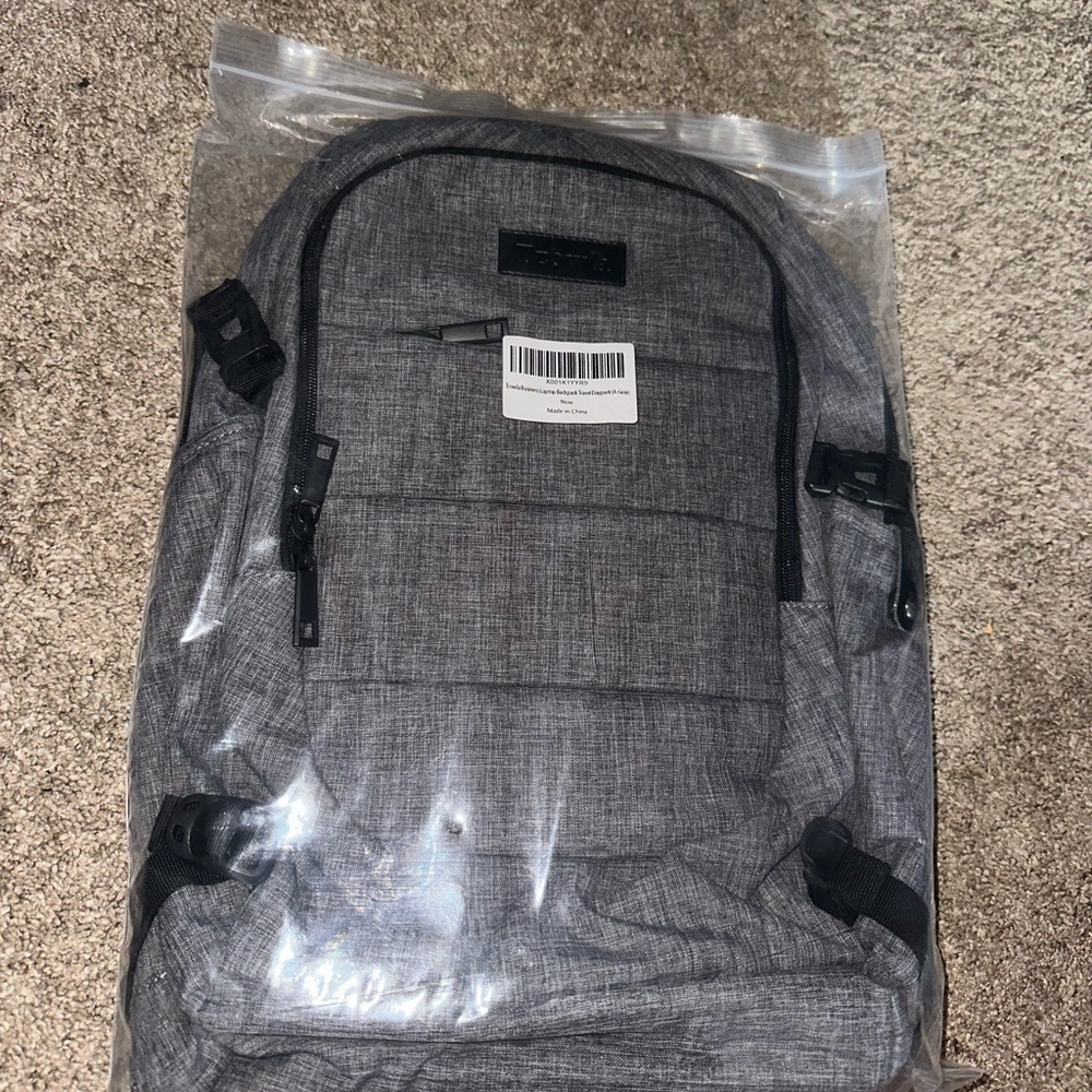 Tzowla Backpack with Charging Port